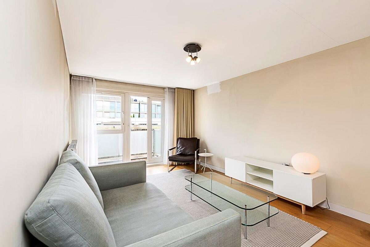 Relay With Balcony Apartment *