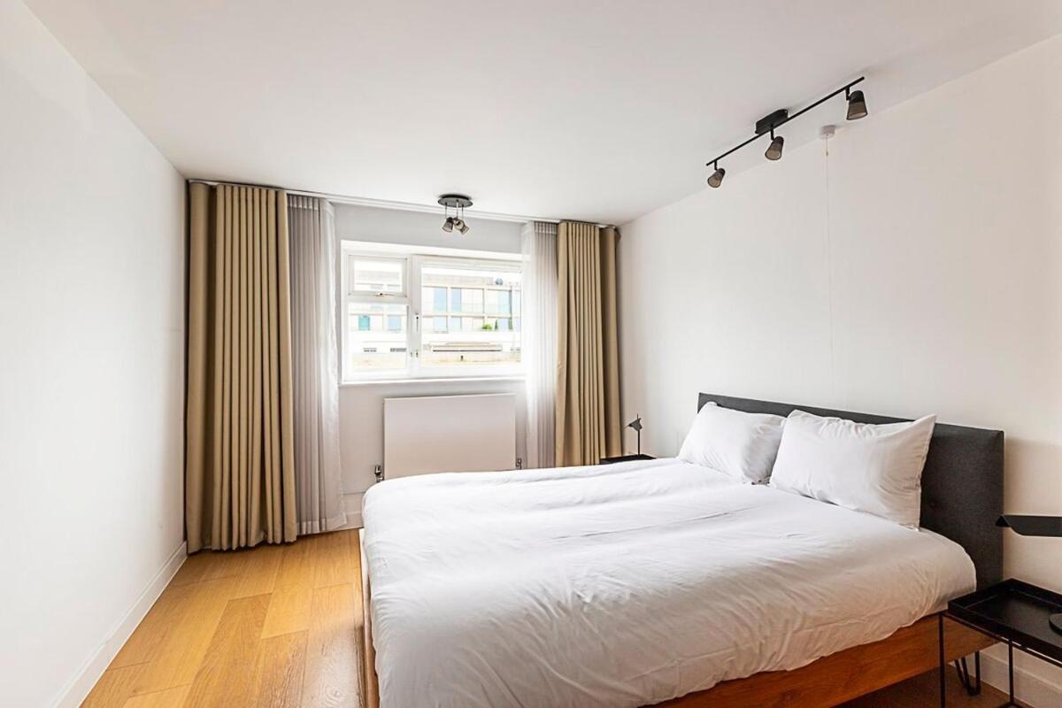 Relay With Balcony London