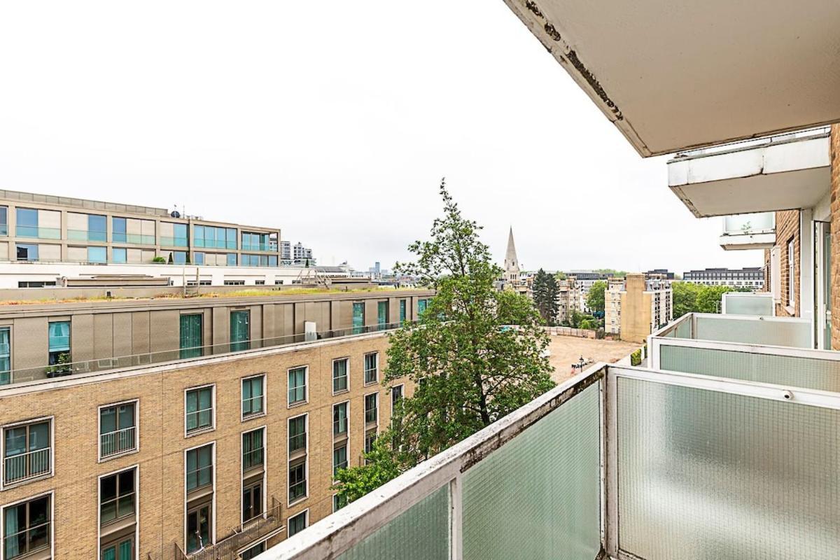 Relay With Balcony Apartment