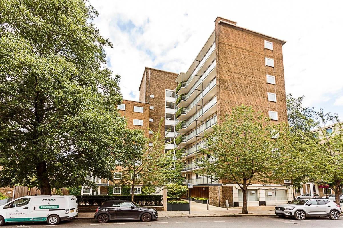 Relay With Balcony London